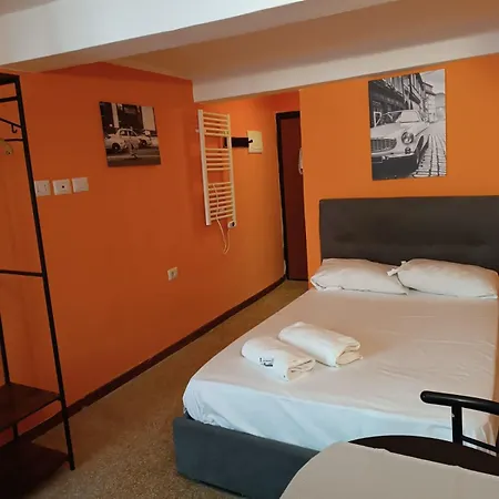 Check In Apartment *